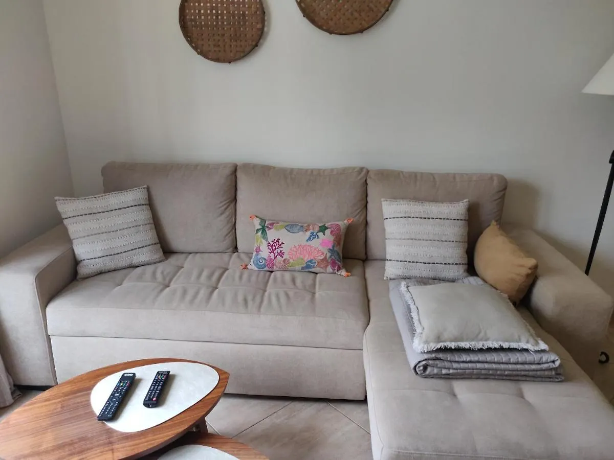 Apartment Algarve Albufeira, Quiet Apart With Pool At 10 Mn Walk From Praia Da Falesia Olhos de Agua